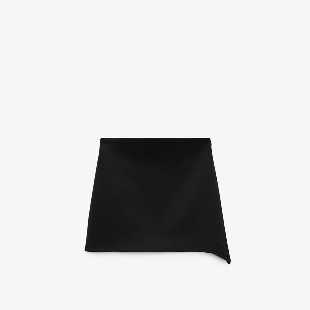 Zara Classic Black A-Line Skirt